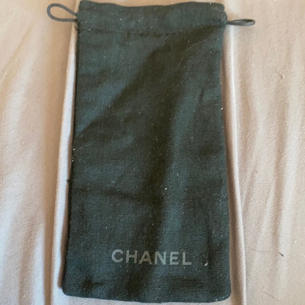 Chanel pouch